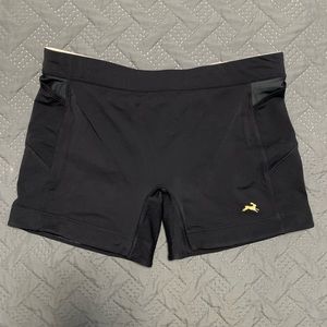 EUC Tracksmith Shorts - M